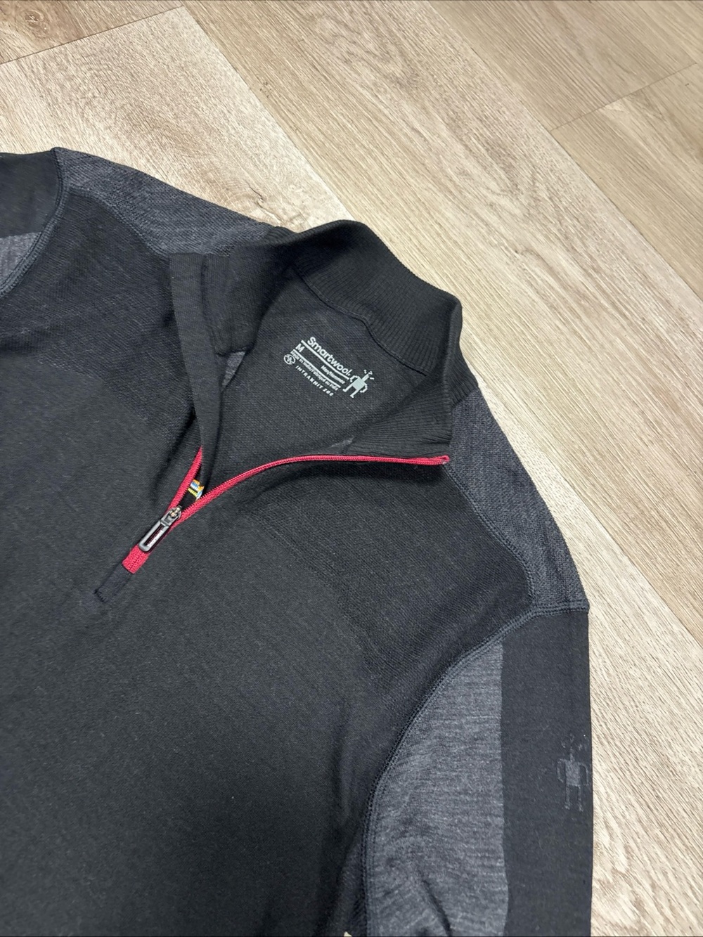SmartWool Men Size M Intraknit Thermal Merino Crew Base Layer Sweater Colorblock